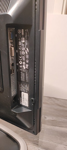 Подержанный монитор HP L1950 – в отличном состоянии! (4 фото из 4)