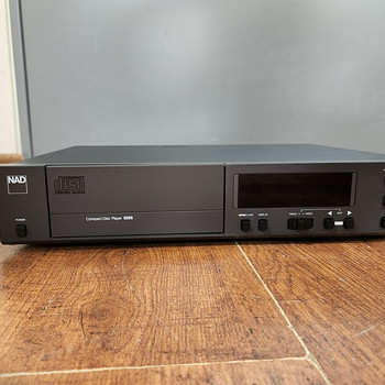 NAD 5325 HiFi Compact Disc Player