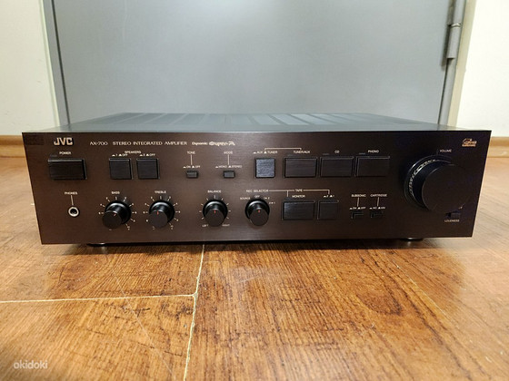 JVC AX-700(Dynamic Super-A)INTEGRATED STEREO AMPLIFIER