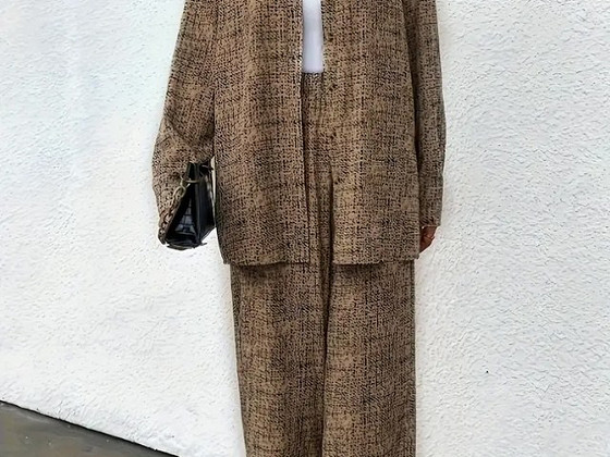 Kerge kaheosaline komplekt XL/44