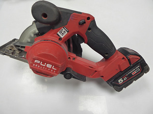 Akuketassaag Milwaukee M18 FMCS + Aku 5.0 Ah (3 foto / 6)