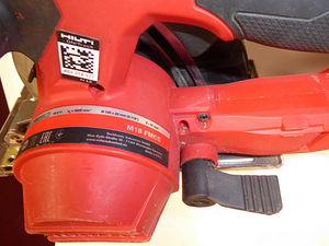 Akuketassaag Milwaukee M18 FMCS + Aku 5.0 Ah (4 foto / 6)