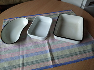 Emailitud kandilised kausid (1 foto / 9)