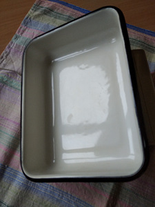 Emailitud kandilised kausid (2 foto / 9)
