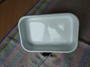 Emailitud kandilised kausid (5 foto / 9)