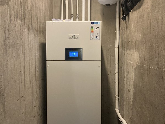 Õhk-vesi soojuspump Alpicair 16kW koos boileriga 190l
