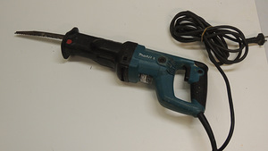 Сабельная пила Makita JR3050 (4 фото из 5)