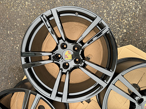 21" оригинальные диски Porsche 5x130 (как новые) (5 фото из 8)