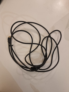 Кабель HDMI (1 фото из 1)