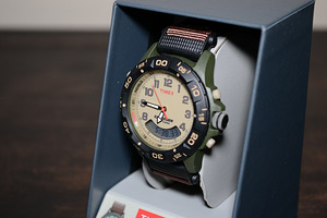 Timex Expedition 39 мм - НОВЫЙ в упаковке! (4 фото из 9)
