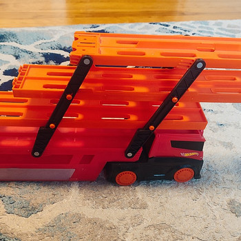 Машинка Hot Wheels