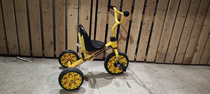 Laste jalgratas (4 foto / 4)