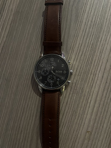 Hugo Boss (1 фото из 1)