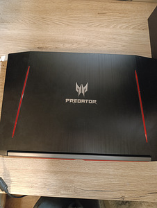 Acer predator helios 300 mänguri sülearvuti (4 foto / 10)