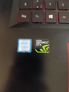 Acer predator helios 300 mänguri sülearvuti (5 foto / 10)