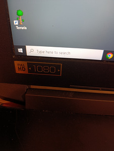 Acer predator helios 300 mänguri sülearvuti (6 foto / 10)