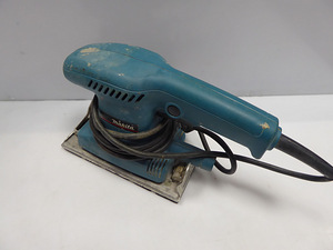 Шлифовальная машинка Makita BO3700 (2 фото из 5)