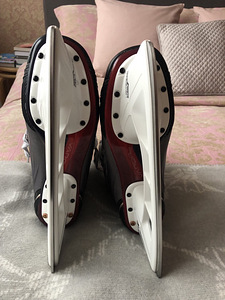 BAUER VAPOR X700 (10.5 D) (4 фото из 7)