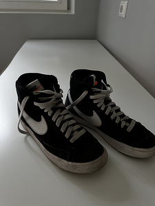 Nike blazer (1 фото из 3)