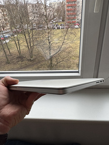 Apple Macbook Pro 13 (10 фото из 10)