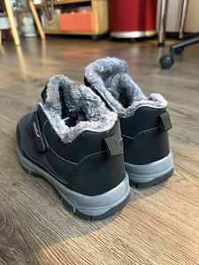 Новые зимние ботинки (3 фото из 5)