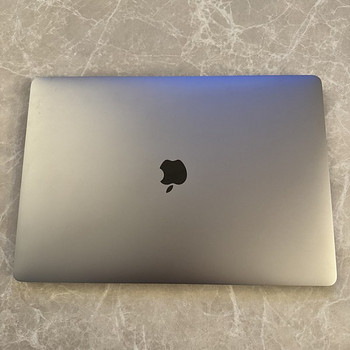 MacBook Pro"15 2019