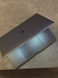 MacBook Pro"15 2019 (3 фото из 7)