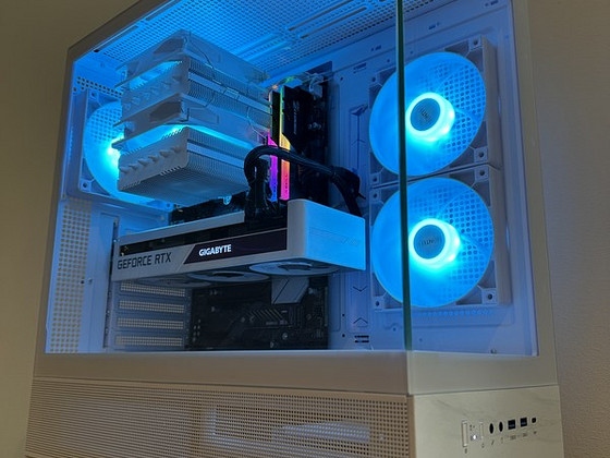 GamINg PC || i7-10700K(5.1GHz Boost) + RTX 3070 8GB OC