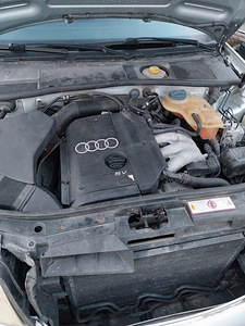 Запчасти для Audi A6 C5 1,8 manual (1 фото из 1)