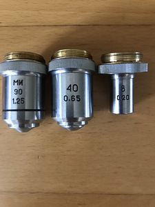 Продаю микроскоп (4 фото из 5)