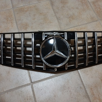 MB W204 Grill Iluvõre GT stiil PANAMERIKA