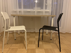 Продаётся офисный стол IKEA (1 фото из 5)