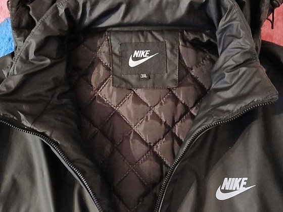 Продам зимняя, весеняя куртка L, XL.