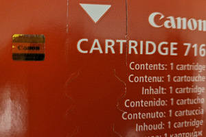 Laserprinteri kassett tooner Canon 716 (must originaal) (3 foto / 3)