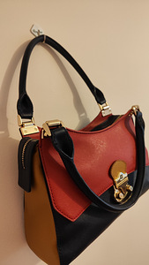 Сумка Love Moschino (4 фото из 4)