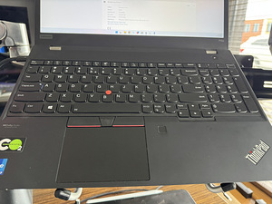 Thinkpad p15s Gen 2i (i7-1185G7, 32 GB RAM, 512 GB NVMe) (3 foto / 4)