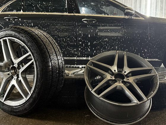 Mercedes amg