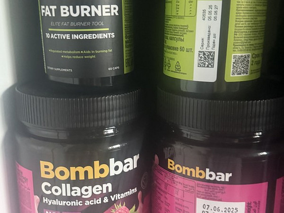 Bombbar collagen , fat burner
