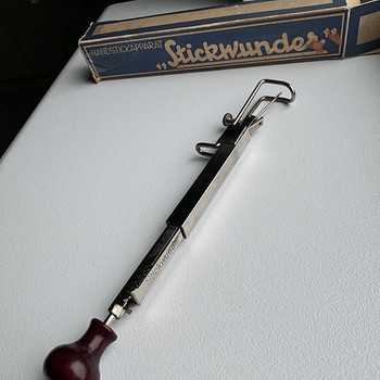 Vintage antiikne tikandimasin