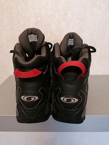 Salomon (2 фото из 10)