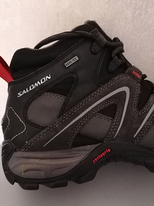 Salomon (4 фото из 10)