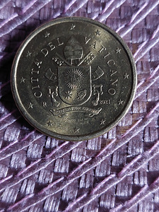 Продам монеты (1 фото из 2)