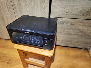 Принтер Epson (3 фото из 4)
