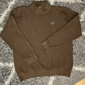 Lacoste sviiter