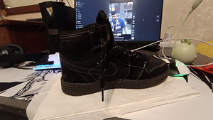 Кроссовки Jordan Travis Scott black (4 фото из 7)