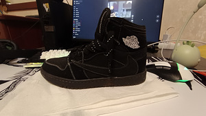 Кроссовки Jordan Travis Scott black (5 фото из 7)