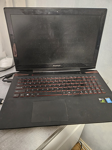 Lenovo y50-70 (1 foto / 3)