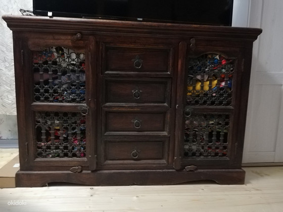 Индийский комод из массива дерева
