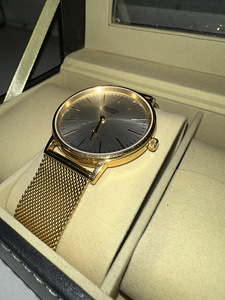 Часы Casio LTP-E140G-9AEF (3 фото из 6)
