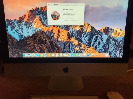 iMac 21,5 Intel Core i3 2010